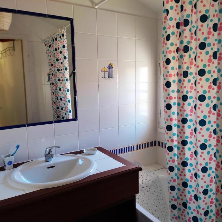 Maison avec piscine chauffée, à 500m de la plage et proche forêt - Terrasse, vélos inclus - FR-1-652-3 - Ferienhaus - 3