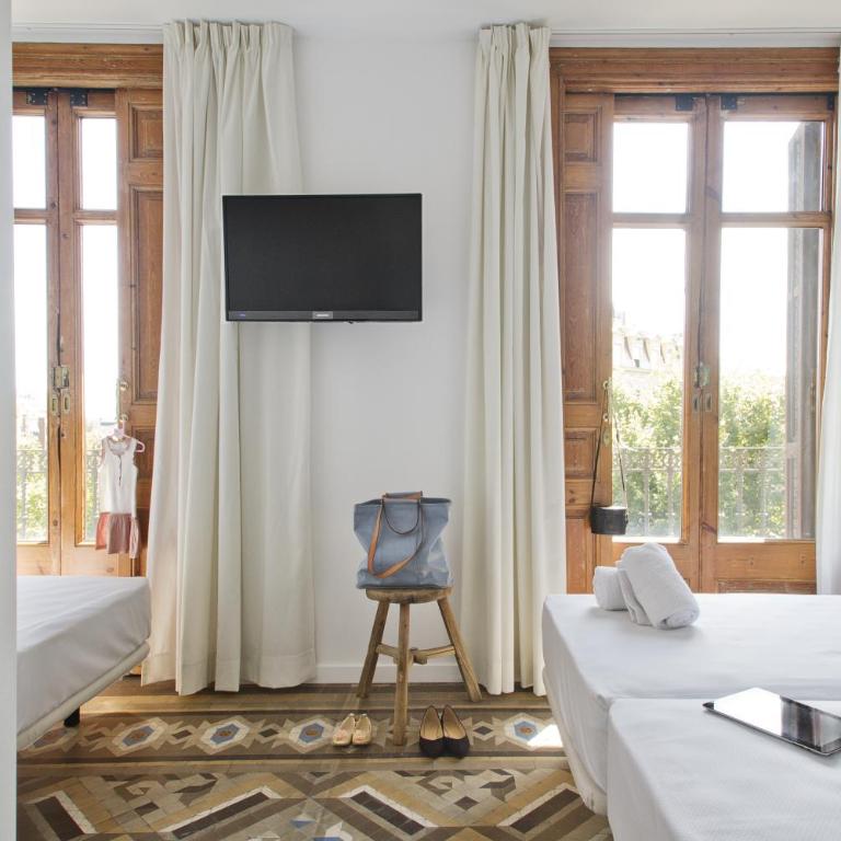 Som Nit Triomf - Family Room with Balcony - 9