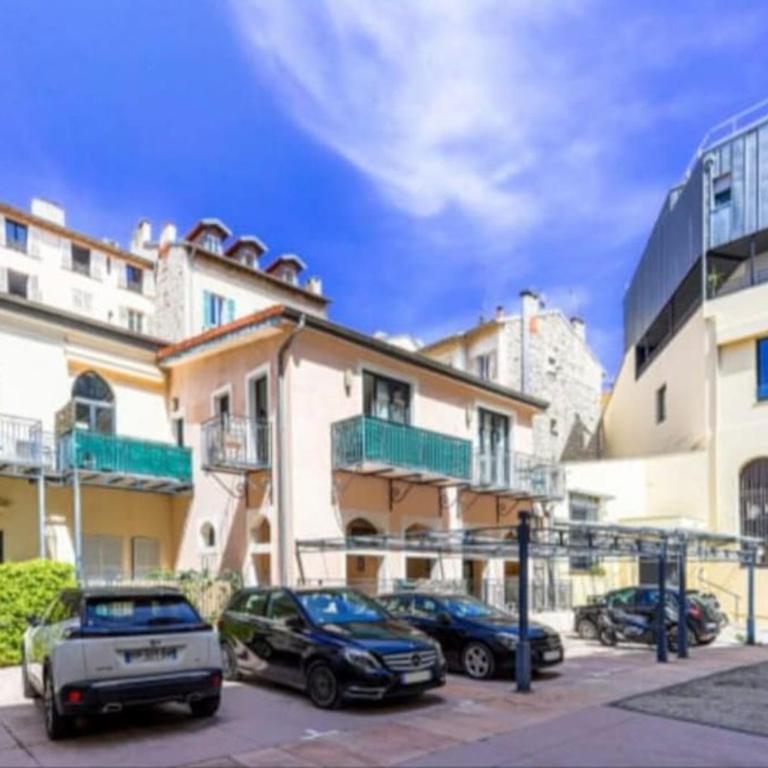 Magnifique Duplex Type Loft - Appartement 1 Chambre - 1