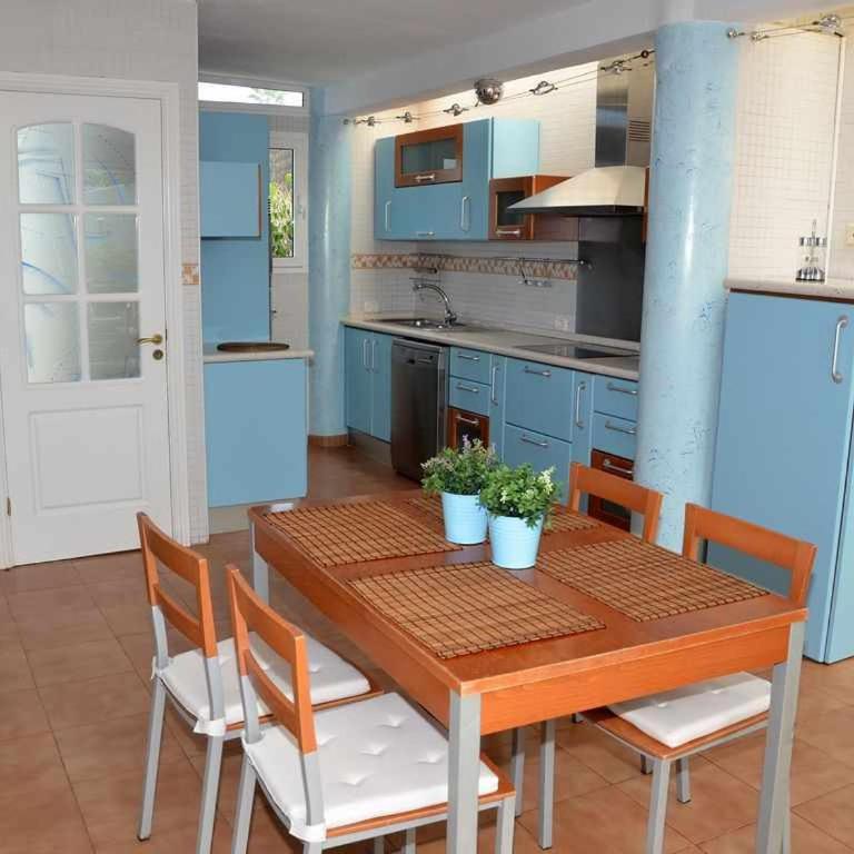 Villa Nuria, con piscina privada - Casa de 3 dormitorios - 7