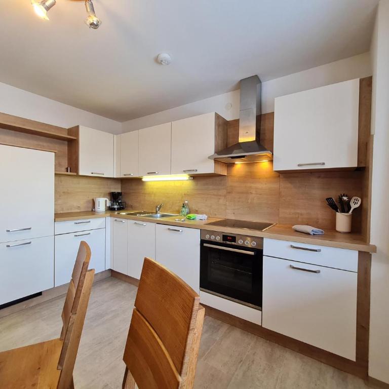 Appartementhotel Zugspitzhof - Apartment mit 2 Schlafzimmern - 8