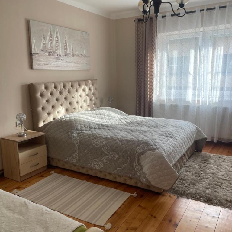 KristaLo Apartman Subotica - Two-Bedroom Apartment - 2