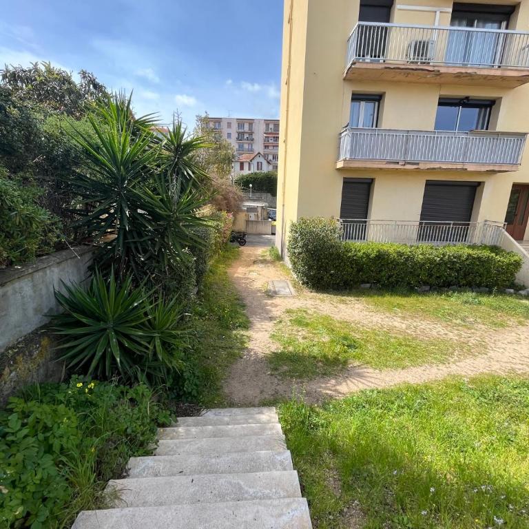 Superbe T2 avec place de parking - Appartement 1 Chambre - 1