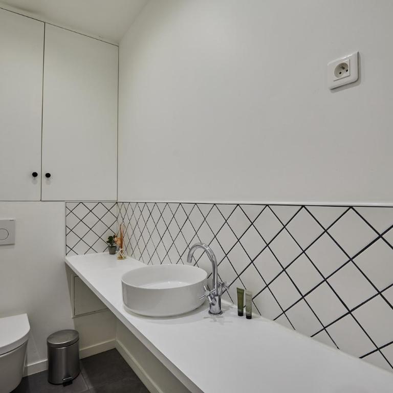 Residence Centre de Paris by Studio prestige - Appartement - 15