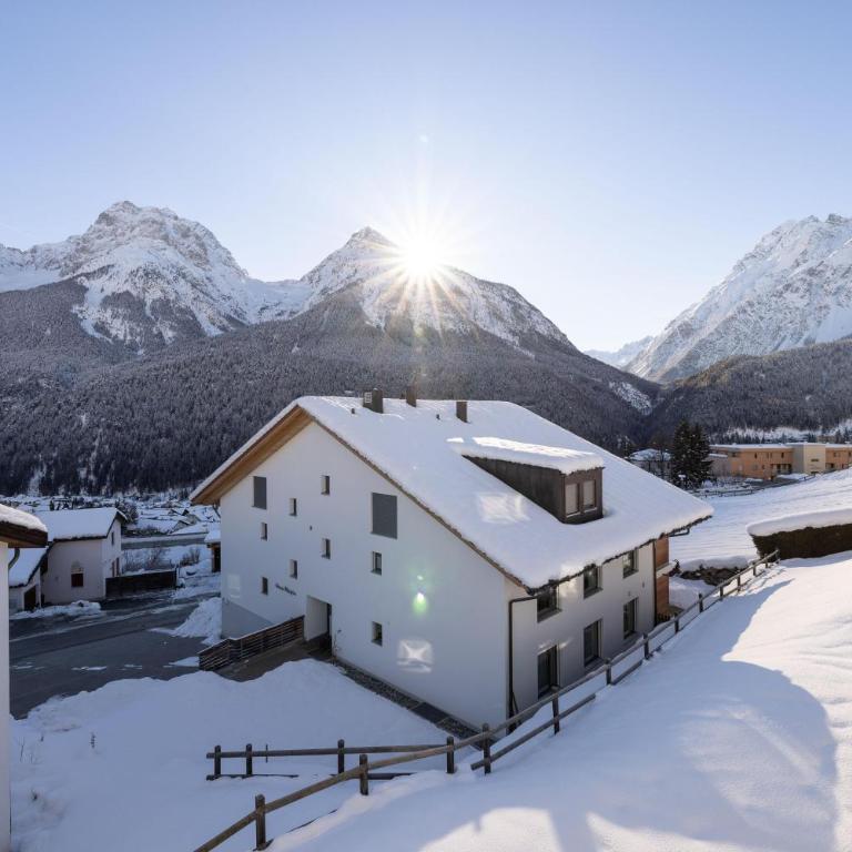 Chasa Val 2 - Apartment mit Blick auf die Berge - 9