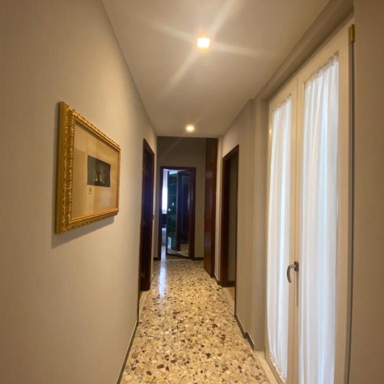 La casa del Professore - Downtown luxury stay - Three-Bedroom Apartment - 9