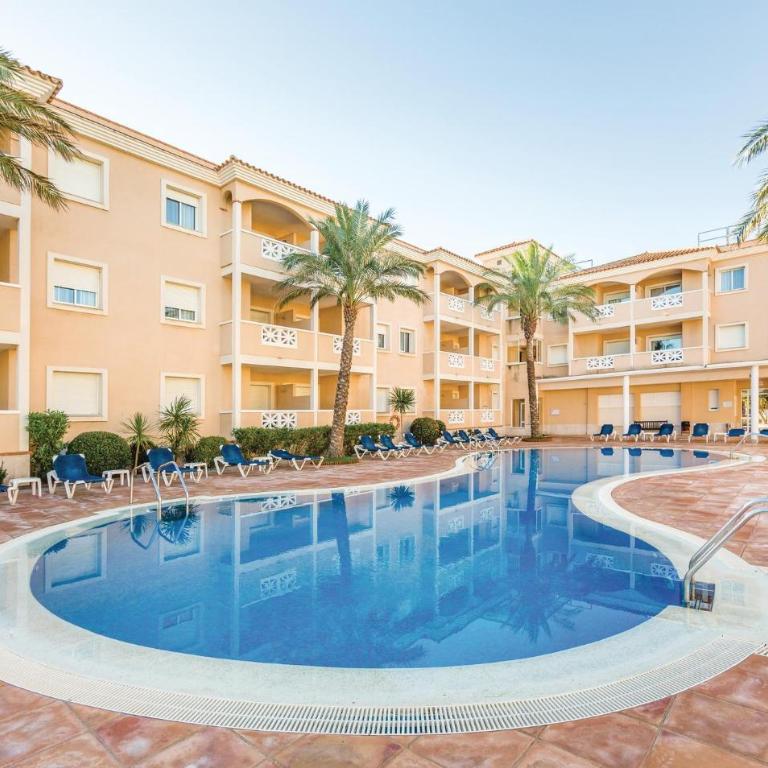 Las Dunas - Two-Bedroom Apartment - 11