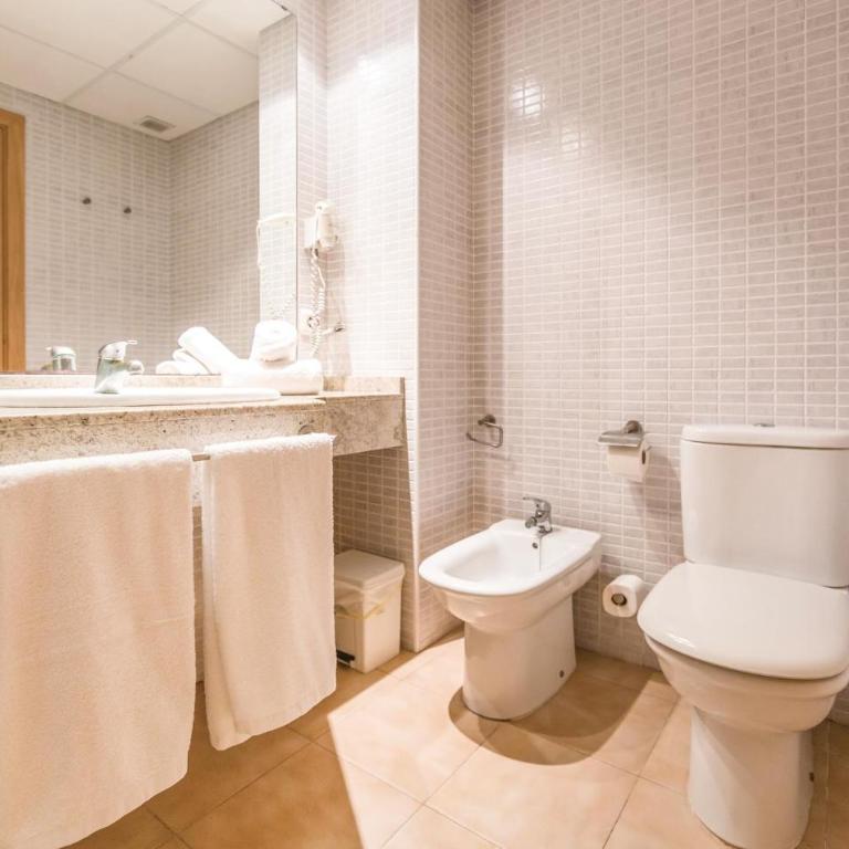 Las Dunas - Two-Bedroom Apartment - 20
