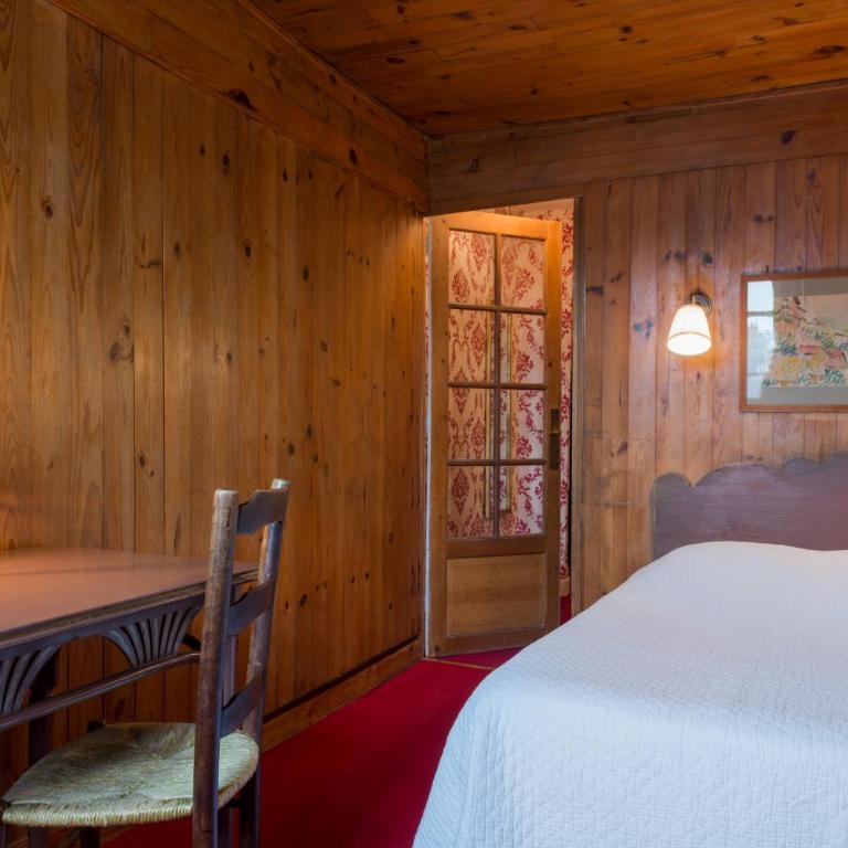 Hotel Esmeralda - Chambre Double - Vue sur Notre-Dame - 3
