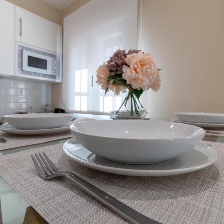Luxury El Patio de la Juderia - Two-Bedroom Apartment - 9