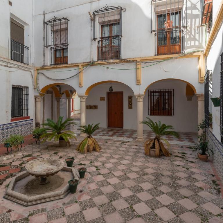 Luxury El Patio de la Juderia - Two-Bedroom Apartment - 29