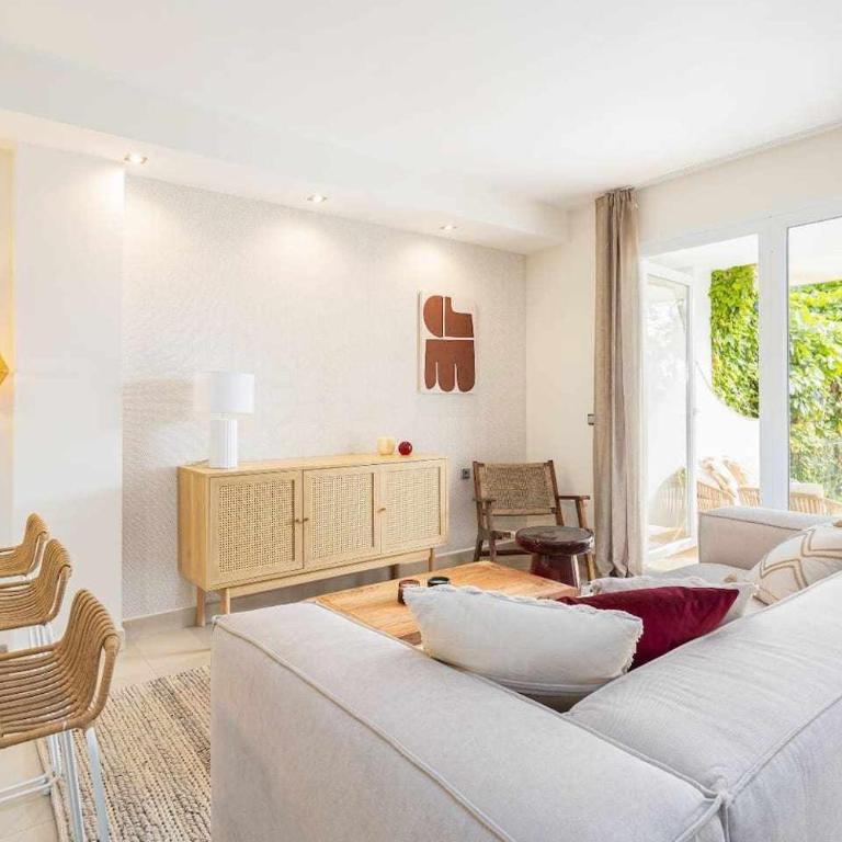 Sunny Home . - Casa de 3 dormitorios - 56