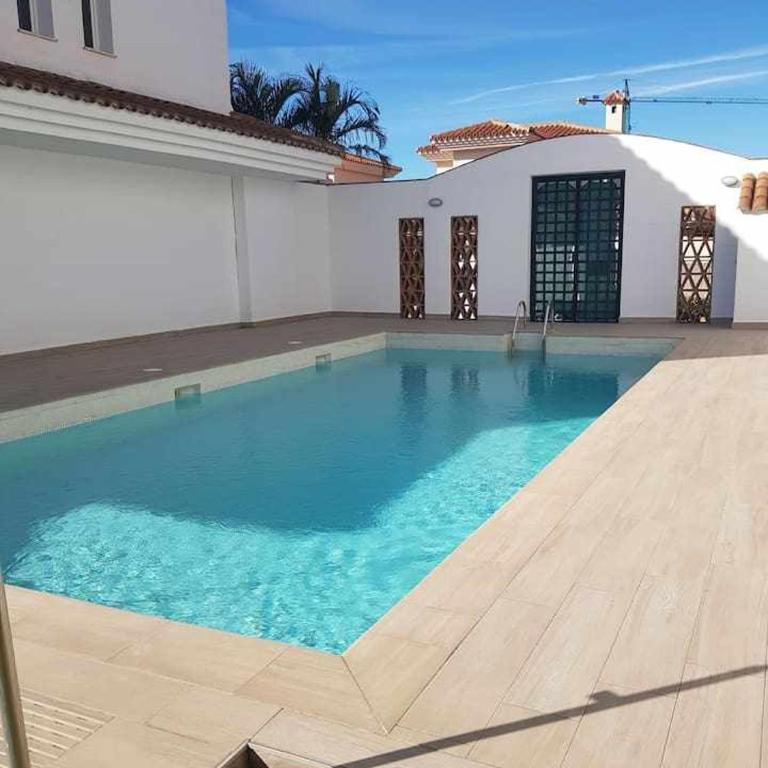 Sunny Home . - Casa de 3 dormitorios - 58