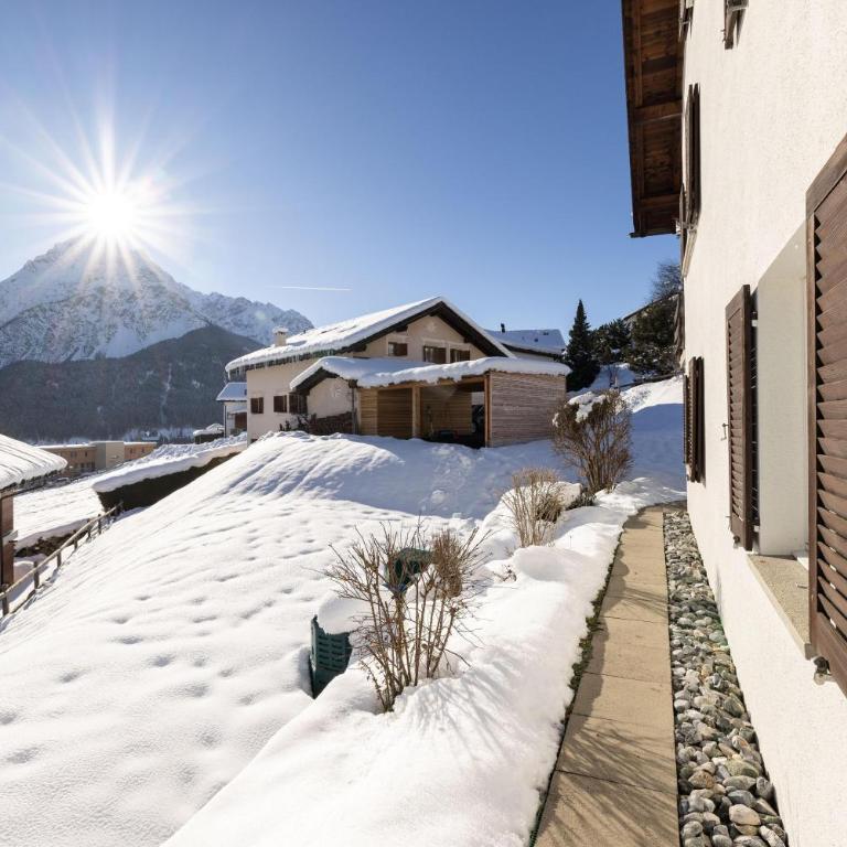 Chasa Val Parterre - Apartment mit Blick auf die Berge - 11