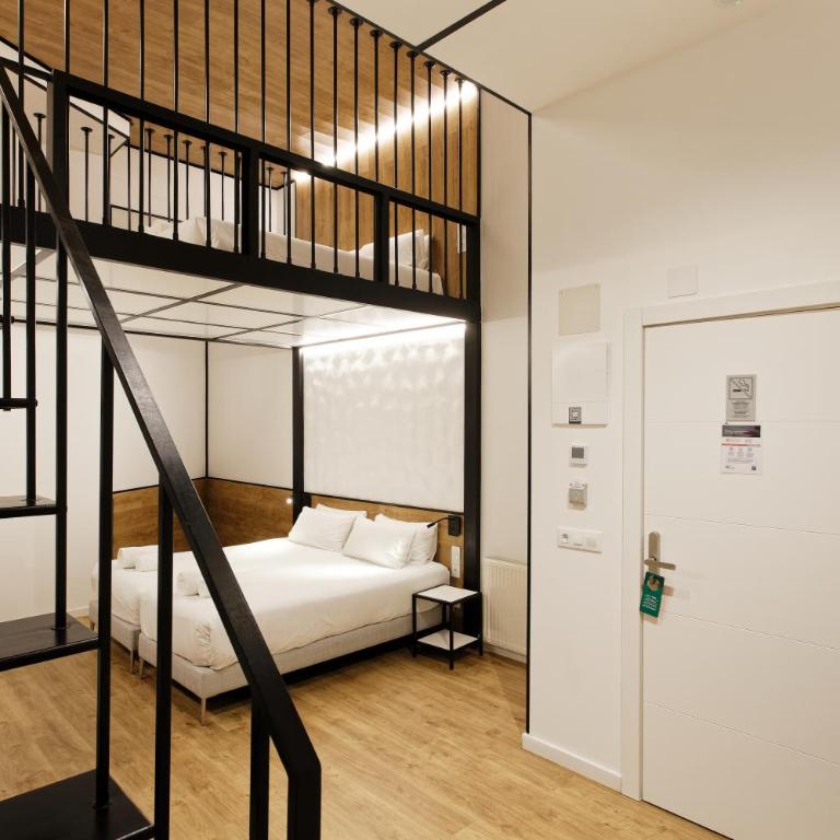 Green House Hotel - Habitación Interior Cuádruple Dúplex - 6
