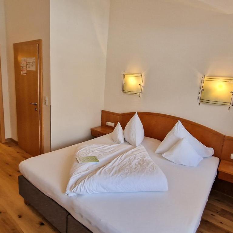 Das Alpin - Hotel Garni Guesthouse - Doppelzimmer mit Bergblick - 4