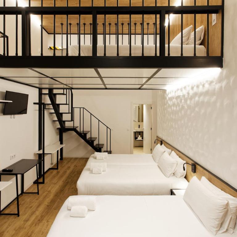 Green House Hotel - Habitación familiar interior dúplex - 5