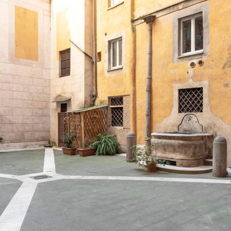 Stunning Center Rome Apartment - Appartamento con 2 Camere da Letto - 5