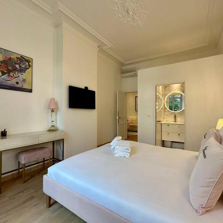 Charme et Volupté à République - Appartement - 8