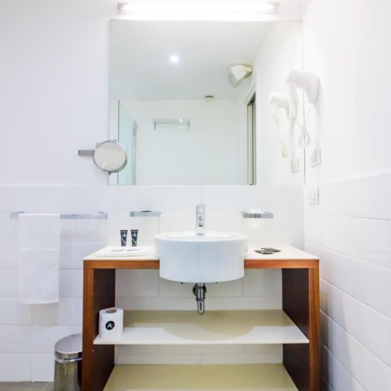 Black Hotel - Superior Double Room - 4