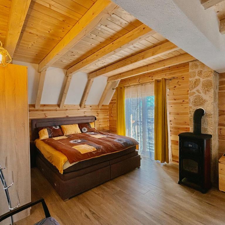 Savoja Žabljak - Four-Bedroom House - 12