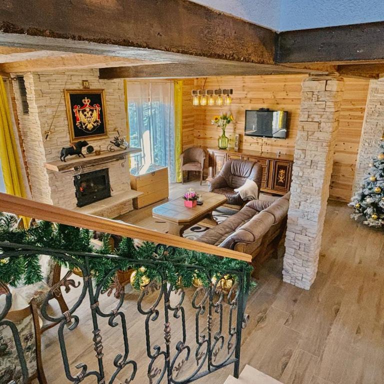 Savoja Žabljak - Four-Bedroom House - 4