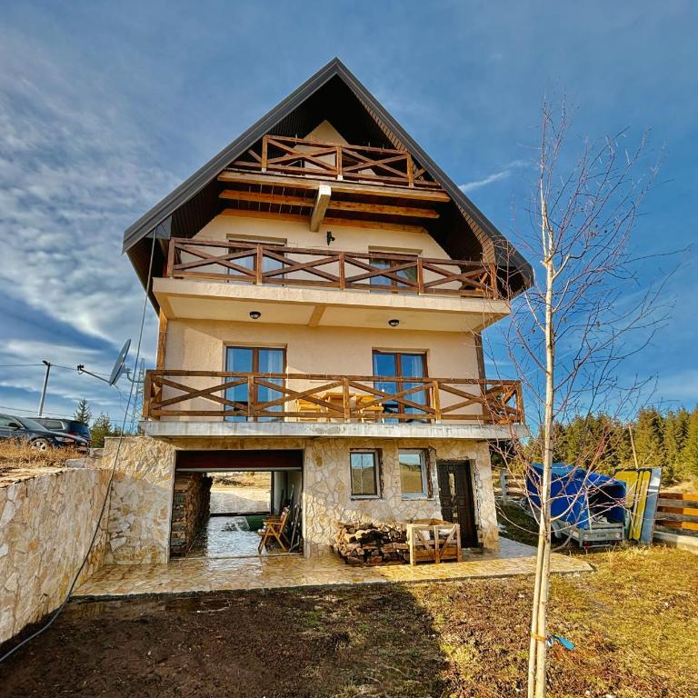 Savoja Žabljak - Four-Bedroom House - 29