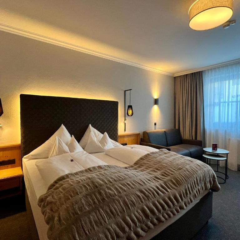 Superior Hotel Panorama - Doppelzimmer mit Balkon - 5