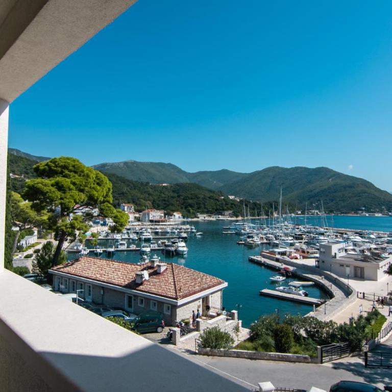 Boutique Hotel Kredo - Superior Suite with Sea View - 7