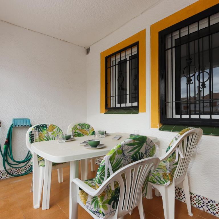 054 - Altomar II 004 - comfortHOLIDAYS - Two-Bedroom Apartment - 13