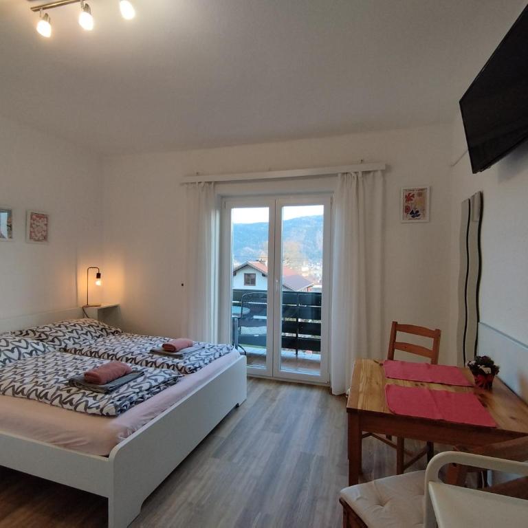 Landhaus Danita - Apartment mit Seeblick - 4