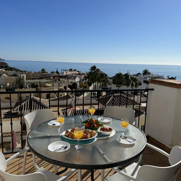 Nerja Paradise Rentals - Apt Chimenea C2D - Apartamento - 3