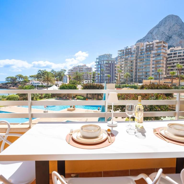 Voramar I Calpe, beach - Two-Bedroom Apartment - 1