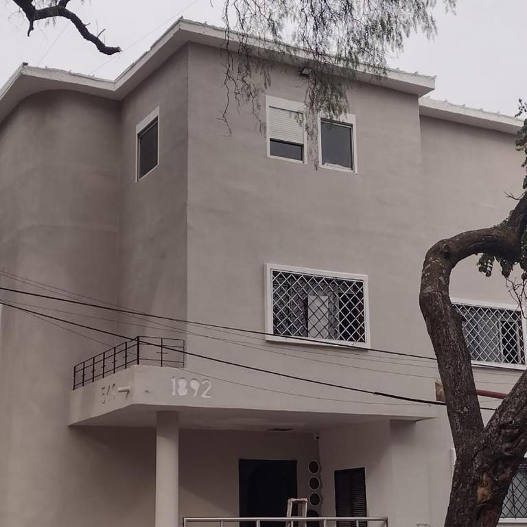 Vidrio Suites Col Americana - Estudio Familiar - 7