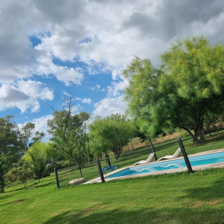 Casa de campo en Zapiola , Lobos, Buenos Aires. - Vacation Home - 2