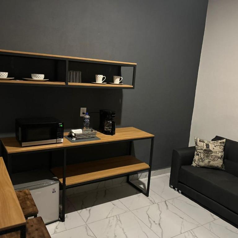 Vidrio Suites Col Americana - Estudio Familiar - 12