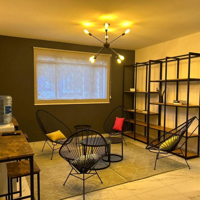 Vidrio Suites Col Americana - Estudio Familiar - 13