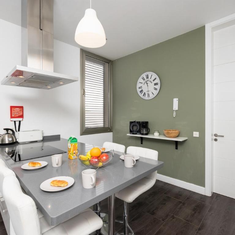 Villa Sal Marina - Three-Bedroom Villa - 12