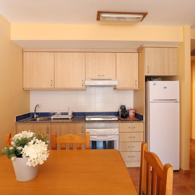 Ático con piscina en excelente urbanización by Hometels - Apartment mit 2 Schlafzimmern - 6