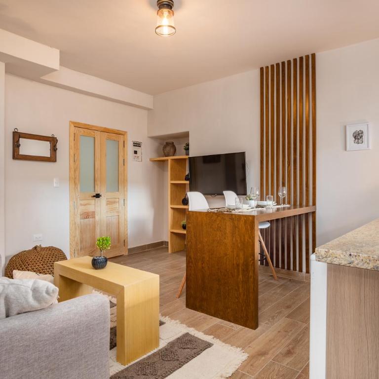 Casa Pandurata Luxury Apartments in Centro, San Miguel de Allende - Standard Apartment - 11