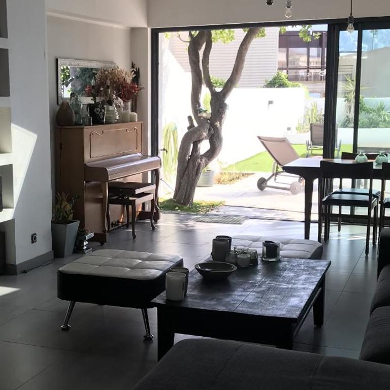 Maison avec jardin et piscine - Villa 1 Chambre - 5