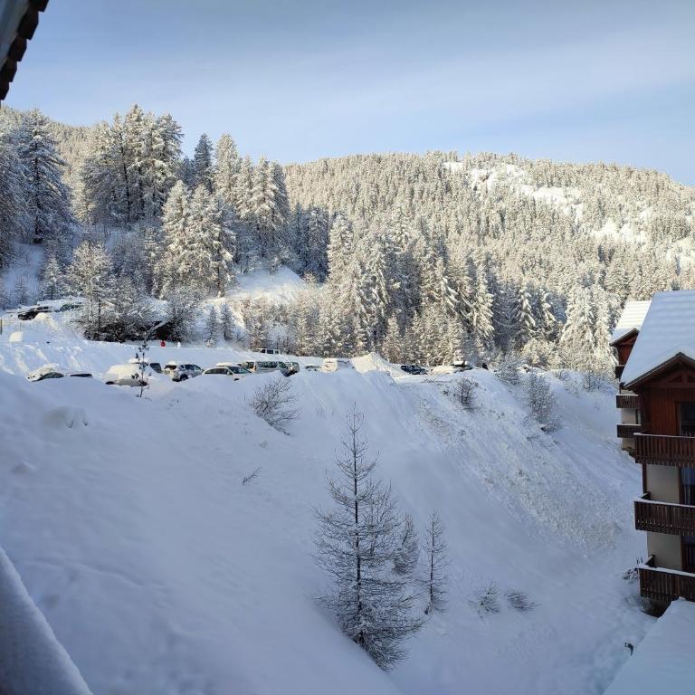 Bel appartement 4 à 6 personnes à 1800 - Apartment mit 2 Schlafzimmern - 8