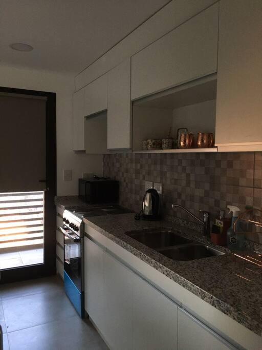 Excelente departamento en pleno centro - Apartamento de 1 dormitorio - 12