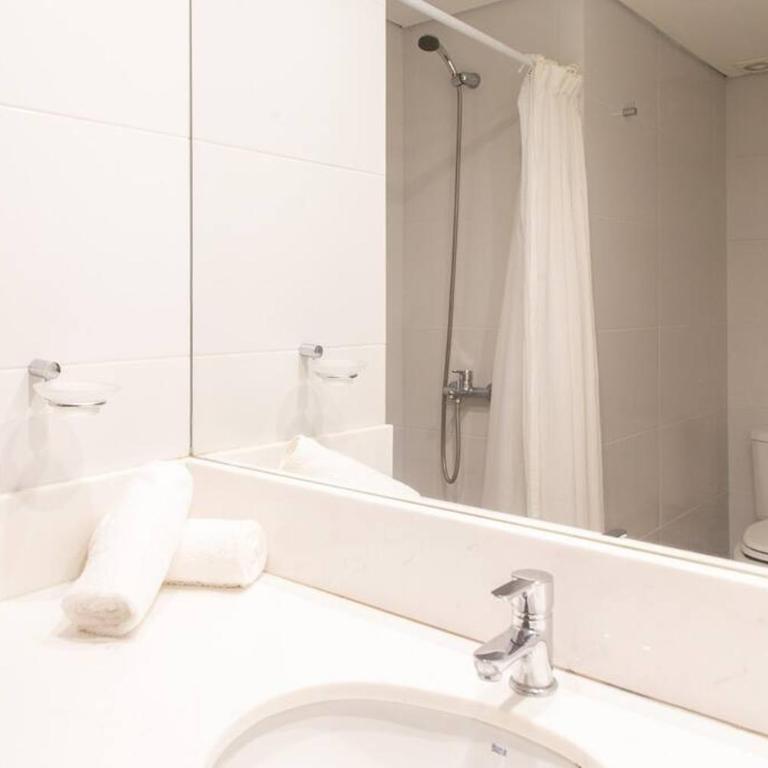 Almera Amazing Apartament - One-Bedroom Apartment - 33