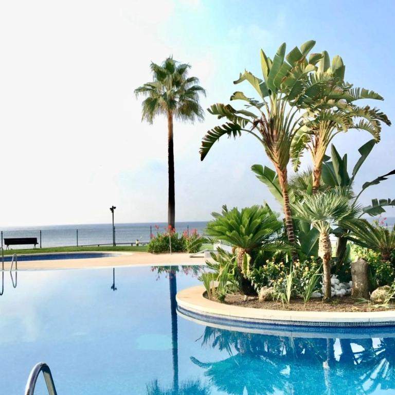 MI CAPRICHO Beachfront 401 - Apartment With Sea Views Costa del Sol - Apartamento de 2 dormitorios - 3
