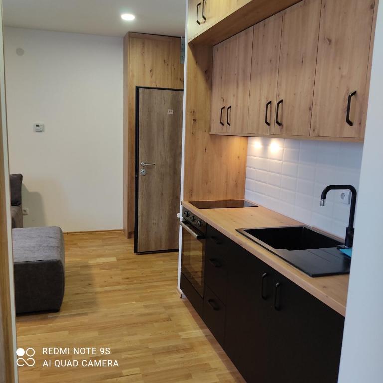 Grand Casa Apartments - Apartment with Mountain View - 6