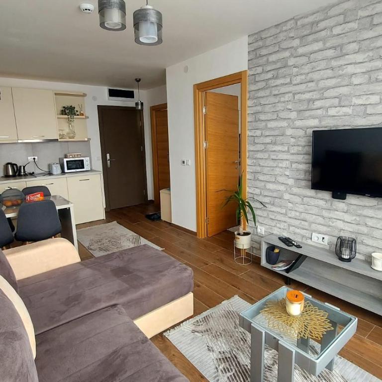 Apartman Mery in Kraljevi Čardaci - One-Bedroom Apartment - 1