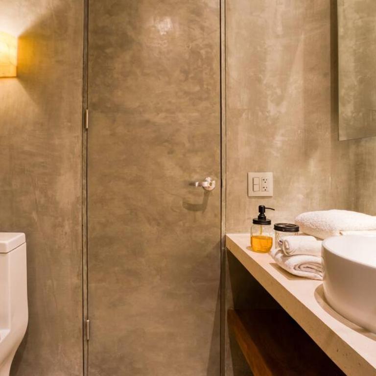 Seremonia Origen Studios by The Spot Rentals - Estudio con balcón - 6