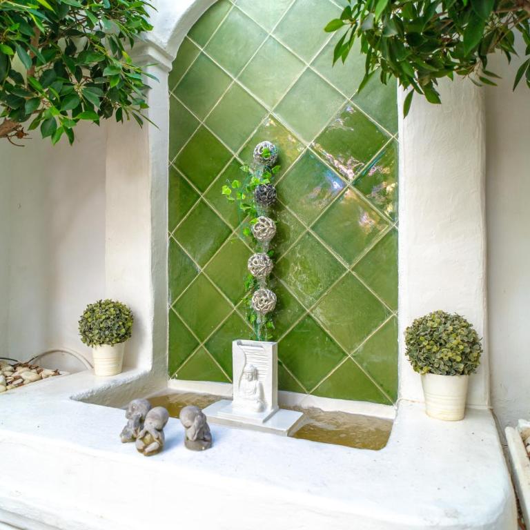 Home Away From Home Marbella - Apartamento con patio - 22