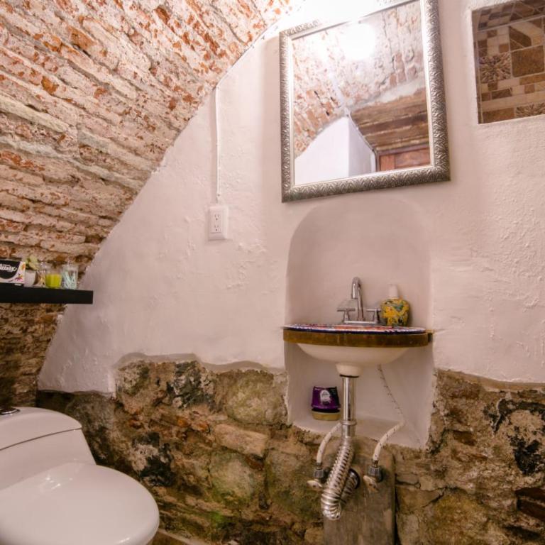 Casa las Fuentes - Double Room with Private Bathroom - 2